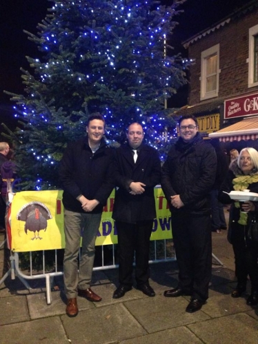 Cllr Christian Cox, Ged Walsh and Peter Anthony- Squires gate